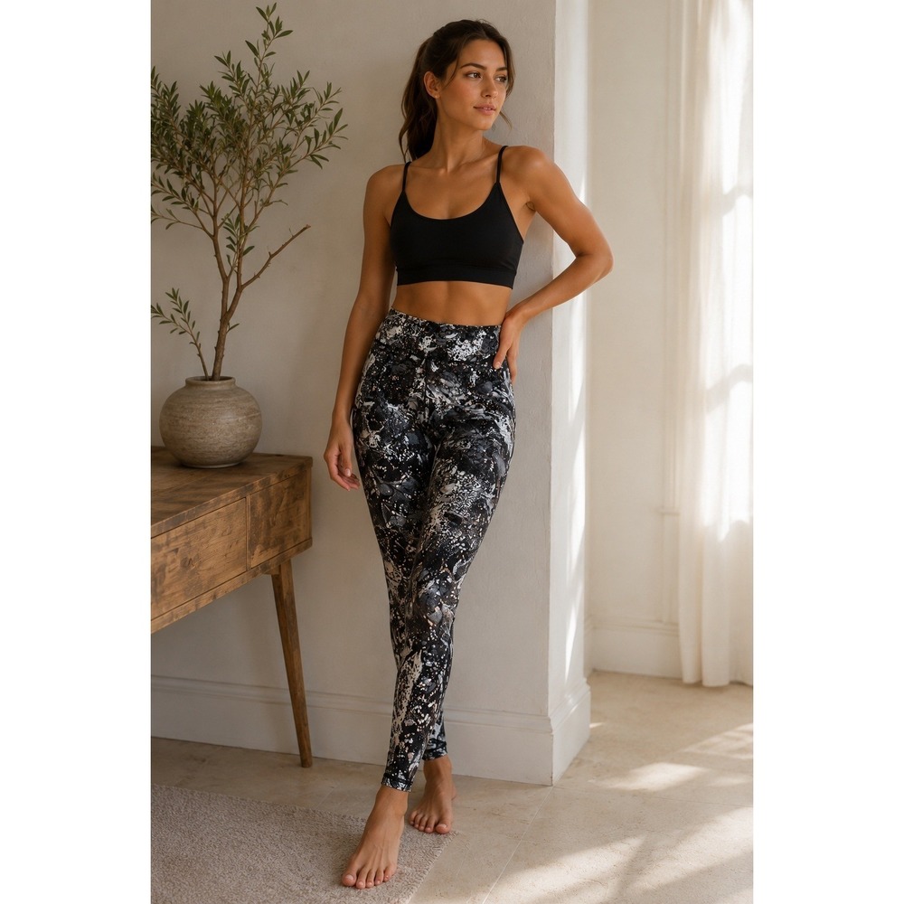Fabletics Leggings Womens XS Black White Marble Metallic Foil Yoga Athletic